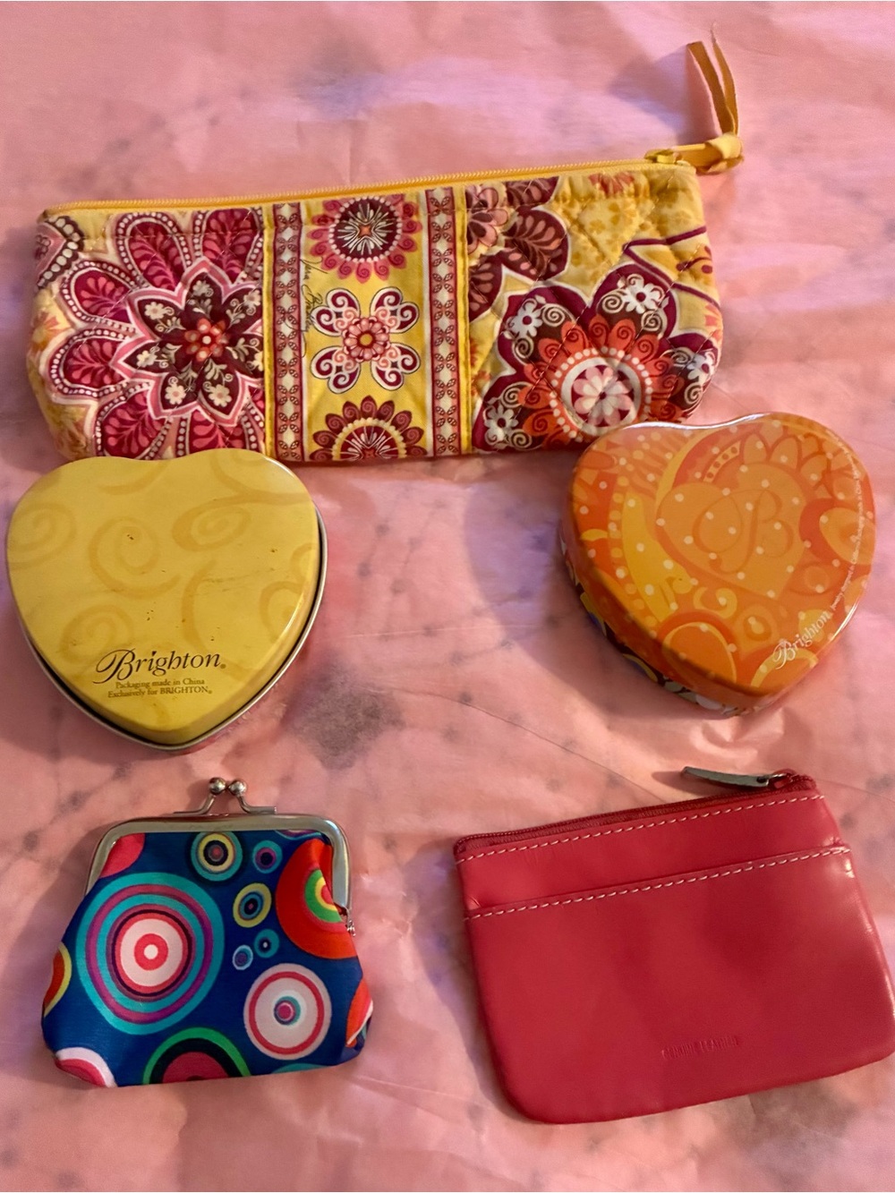 Vera Bradley Bag, Brighton Heart Tins, Fossil change purse and unbranded purse - Picture 7 of 11